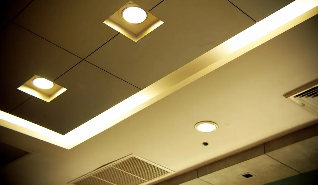 recessed ceiling light